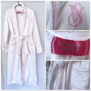 Victoria’s Secret White Bath Robe